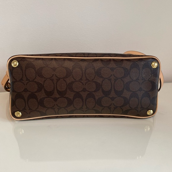 Coach Brown and Tan Shoulder Bag - Picture 3 of 10